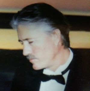 Meet your Posher, Don